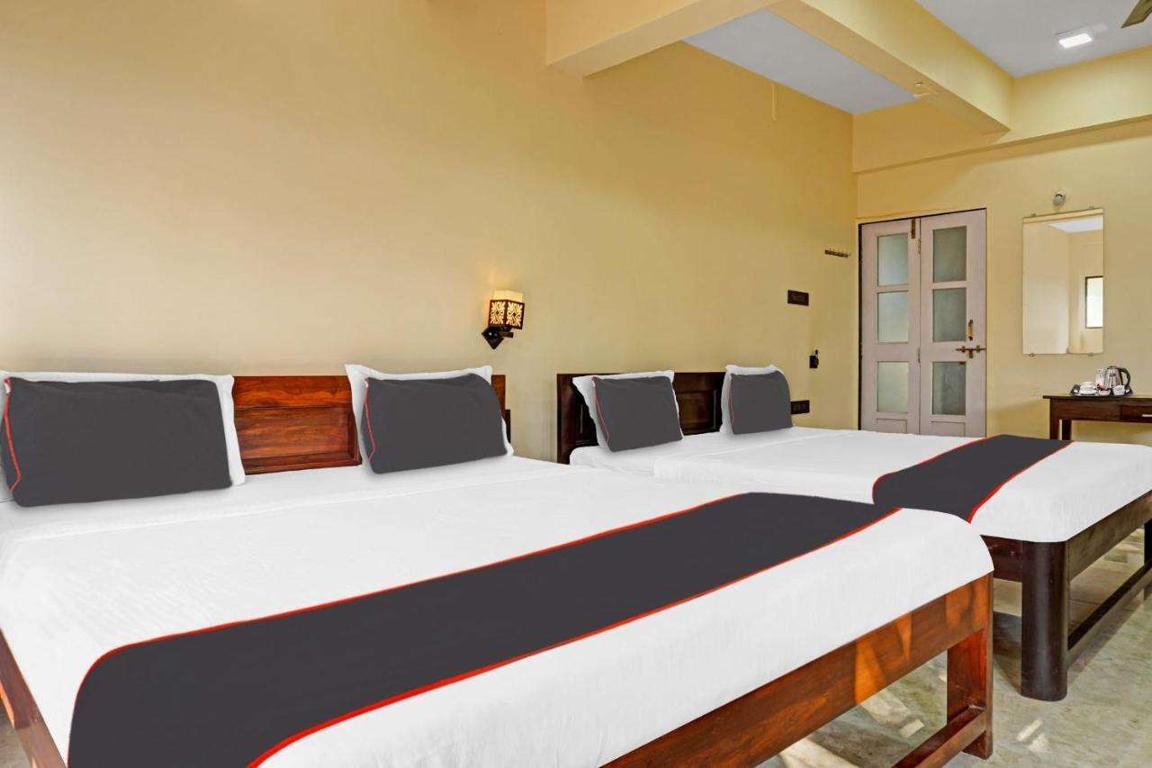 Collection O Shovi Beach View Resort Alībāg Eksteriør billede