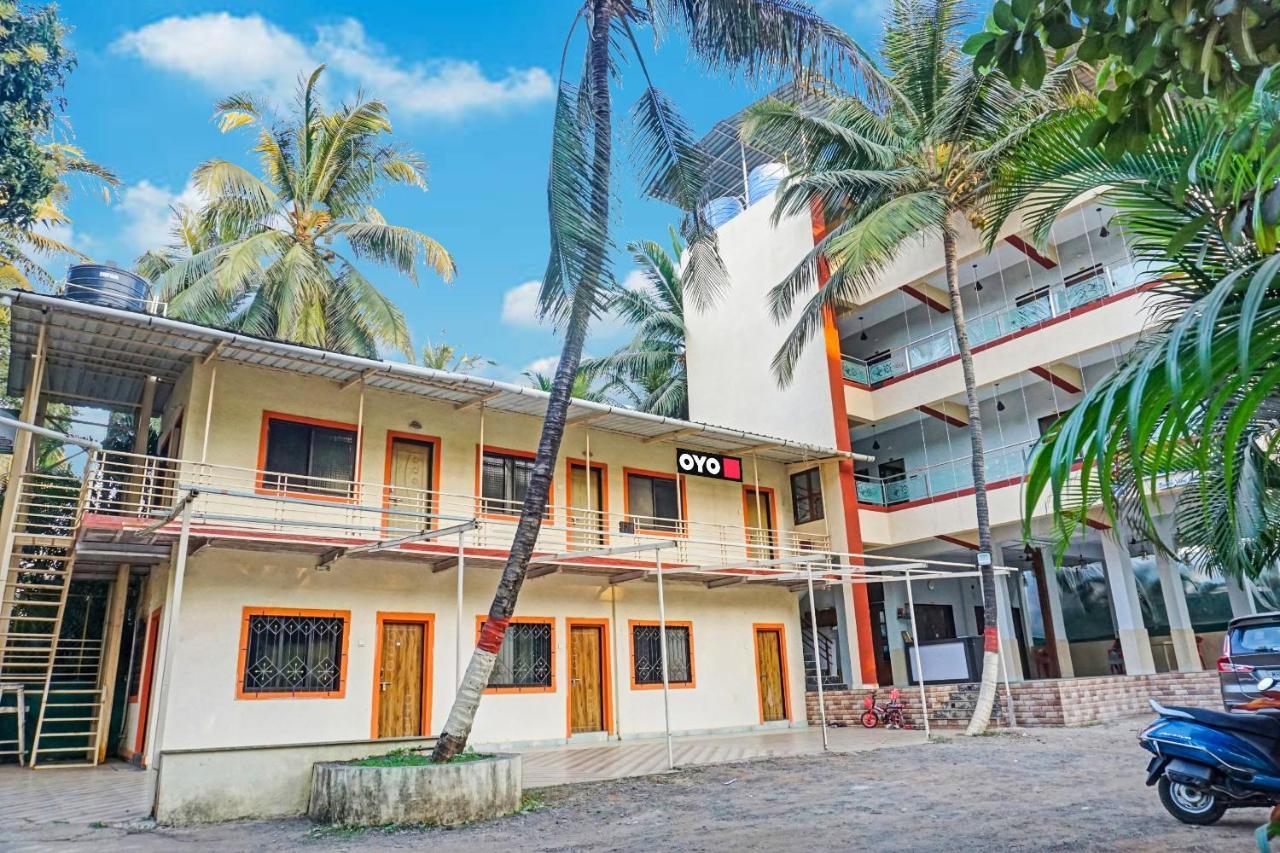 Collection O Shovi Beach View Resort Alībāg Eksteriør billede